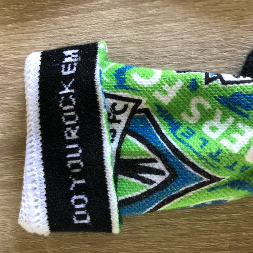 Seattle Sounders Socks - Picture 3 of 7